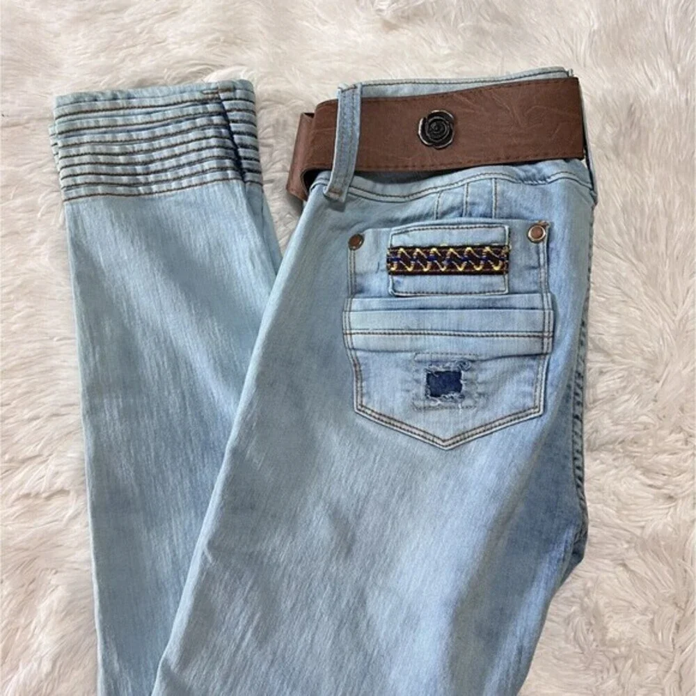 Bambu Women's Jeans‎ Stretch Skinny Destroyed Denim with Belt - 9 US 14 Colombia